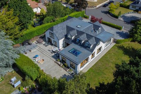 5 bedroom detached house for sale, Pringles Drive, Ferndown, BH22