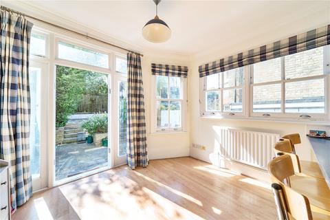 239 Victoria Road, Wood Green, London, N22 7XH