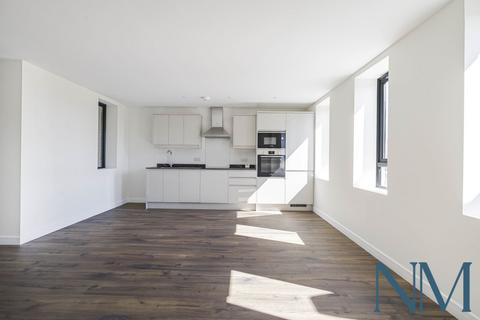 2 bedroom flat for sale, Raynes Park SW20