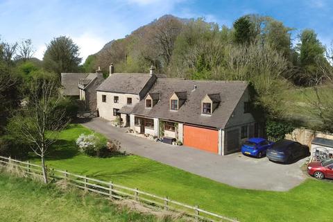 undefined, Frampton Mansell, Stroud