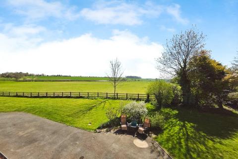 undefined, Frampton Mansell, Stroud