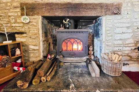 undefined, Frampton Mansell, Stroud
