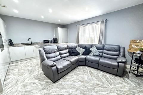 2 bedroom flat for sale, Lambton View, Rainton Gate, Houghton Le Spring, Durham, DH4 6QL
