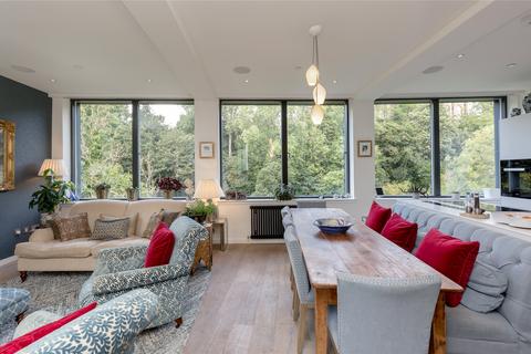 20 Bells Brae, Edinburgh, EH4 3BJ