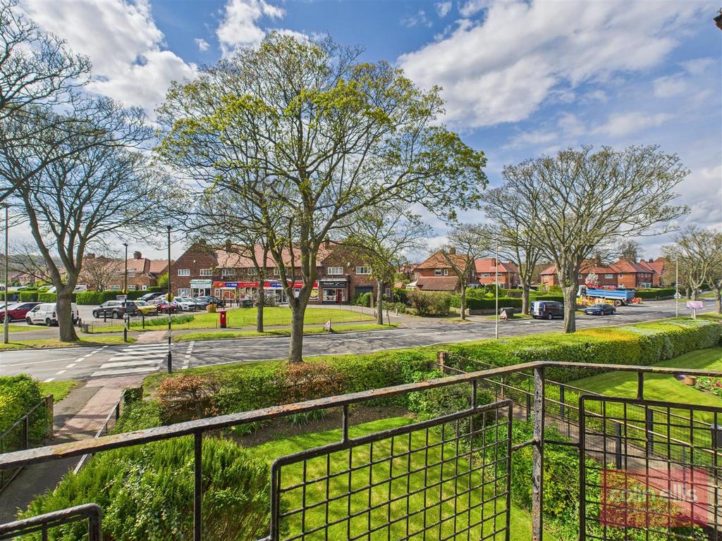 CAM05075 G0-PR0090-STILL007.jpg