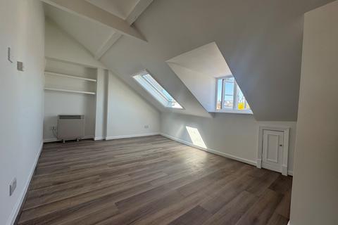 undefined, St Peters Court, Winchester, Top Floor Flat