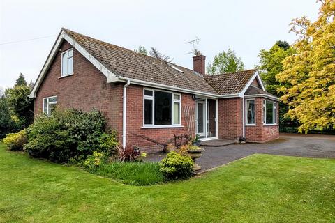 4 bedroom detached bungalow for sale, 20 Old Coppice, Lyth Hill, Lyth Bank, Shrewsbury, SY3 0BP