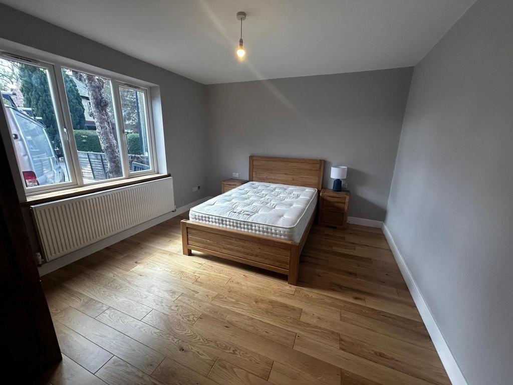 Bedroom 3 a (2)