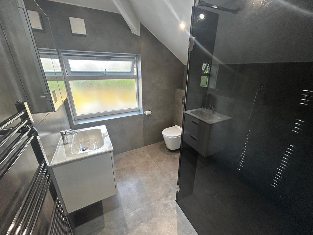 Bathroom overview