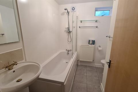 1 bedroom flat to rent, Wootton Road, Bristol