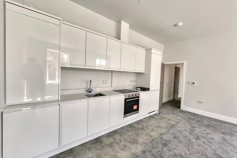 2 bedroom flat for sale, Southbourne