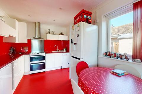 14 Cliff Field, Westgate-on-sea, CT8 8PY