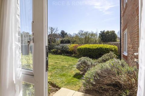 2 bedroom retirement property for sale, Kingston Avenue, Leatherhead KT22