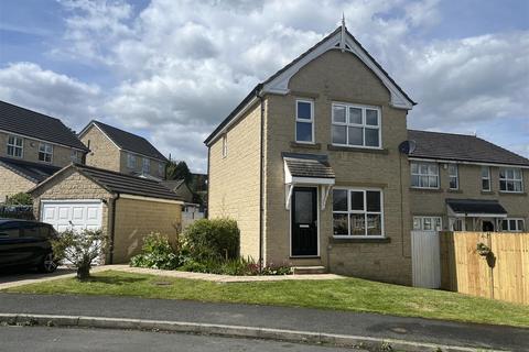 3 bedroom detached house for sale, Kenyon Bank, Denby Dale, HD8 8TF