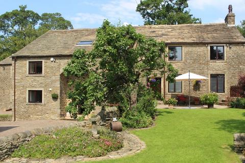 5 bedroom farm house for sale, Red Lion Street, Earby, Barnoldswick, BB18