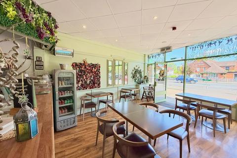 Property for sale, Long Lane, Uxbridge, UB10