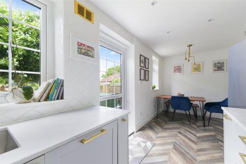 27 Combermere Road, Morden, SM4 6RD