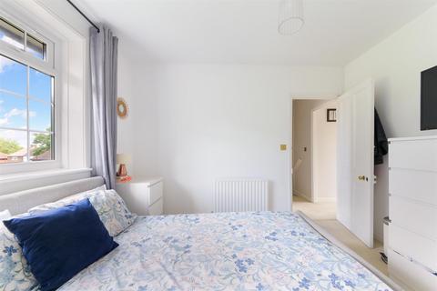 27 Combermere Road, Morden, SM4 6RD