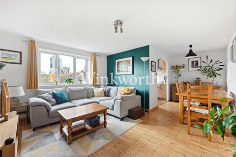2 bedroom apartment for sale, Bream Close, London, N17