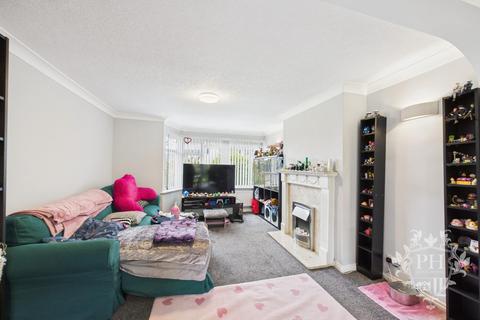 28 Beverley Road, Nunthorpe, Middlesbrough, TS7 0HN