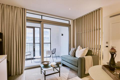 undefined, New Drum Street, London, E1