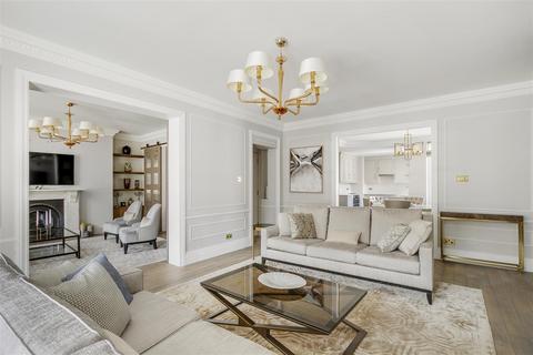 5 bedroom apartment to rent, Basil Street, Knightsbridge SW3