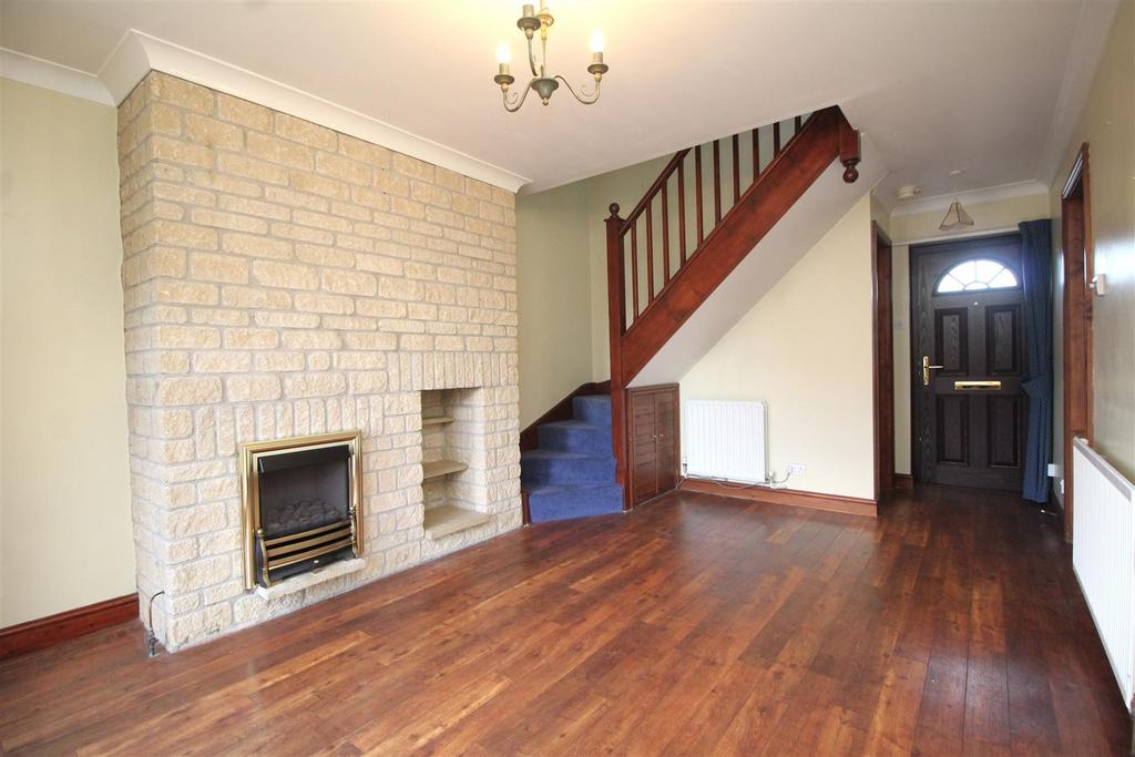 Living room 2 .JPG