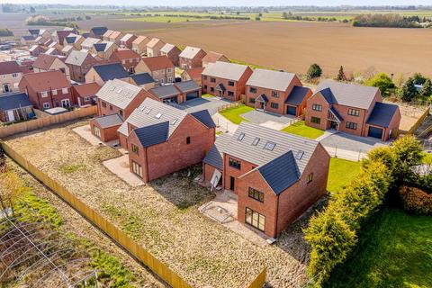 5 bedroom detached house for sale, Bernhards Close, Donington, Spalding