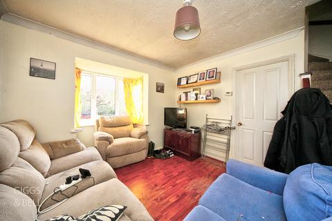 15 Lennox Green, Luton, LU2 8UT