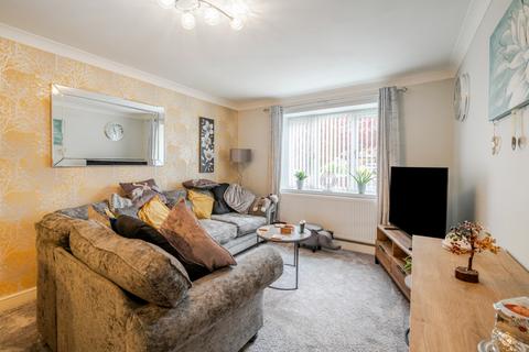 2 bedroom bungalow for sale, Candlesby Road, Grimsby, Lincolnshire, DN37