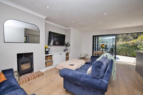 2 bedroom bungalow for sale, Bradstow Way, Broadstairs, CT10