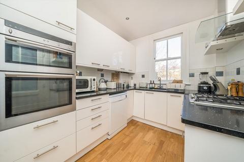 39 Caxton Road, London, SW19 8SJ