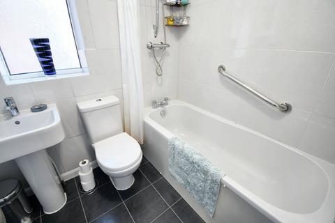 5 bedroom semi-detached house for sale, Lynwood Avenue, Eccles, M30