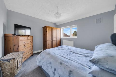 27 Witherston Way, London, SE9 3JJ