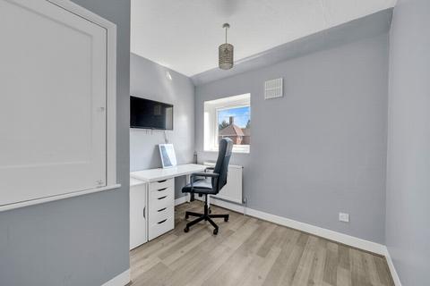 27 Witherston Way, London, SE9 3JJ