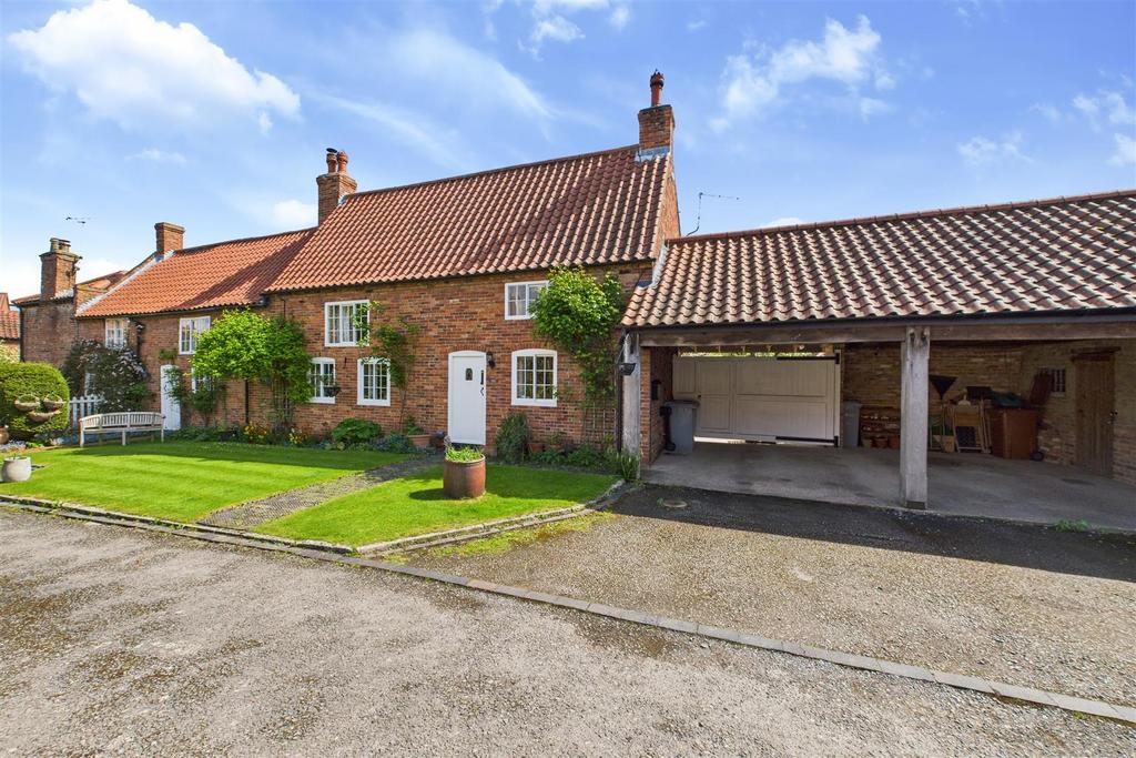 CAM04235 G0-PR0042-STILL001.jpg