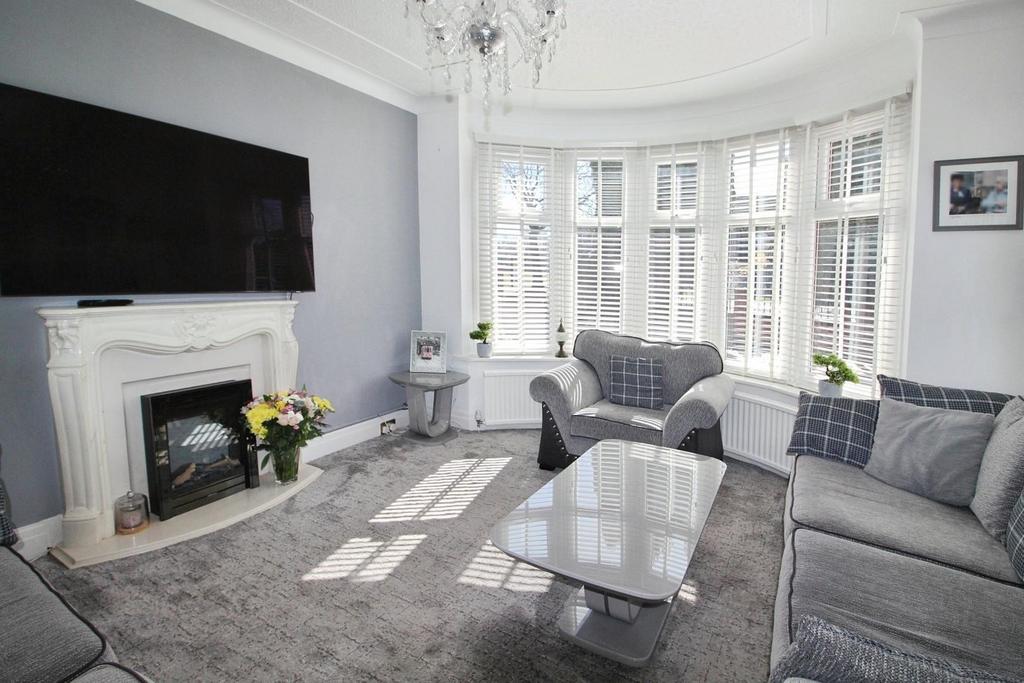 Living Room 1.JPG