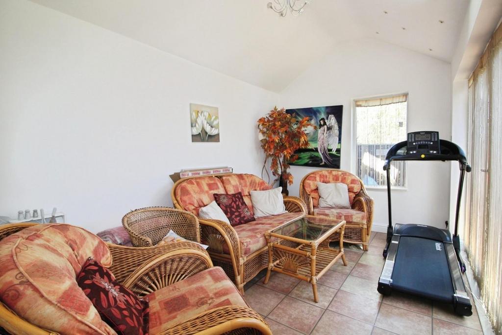 Sun Room.JPG
