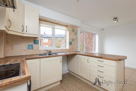 3 bedroom semi-detached house for sale, Vicarage Lane, Radcliffe-On-Trent, Nottinghamshire