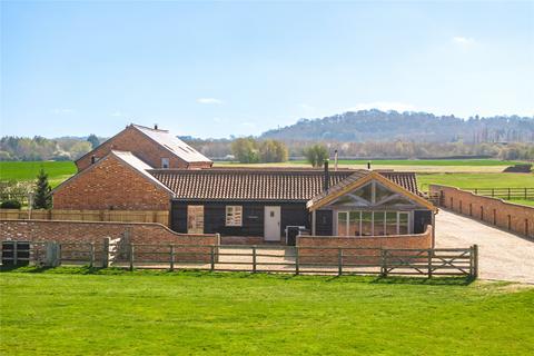 2 bedroom barn conversion to rent, Thrupp End, Station Road, Lidlington, Bedford, MK43