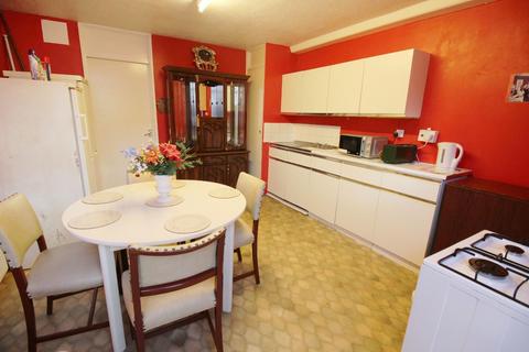 21 Leonard Robbins Path, London, SE28 8ED