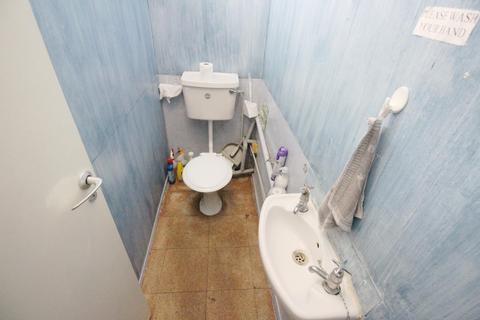 21 Leonard Robbins Path, London, SE28 8ED