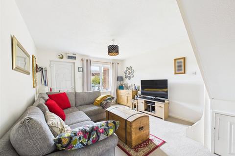 5 Farmington Close, Abbeymead, Gloucester, GL4 4XA