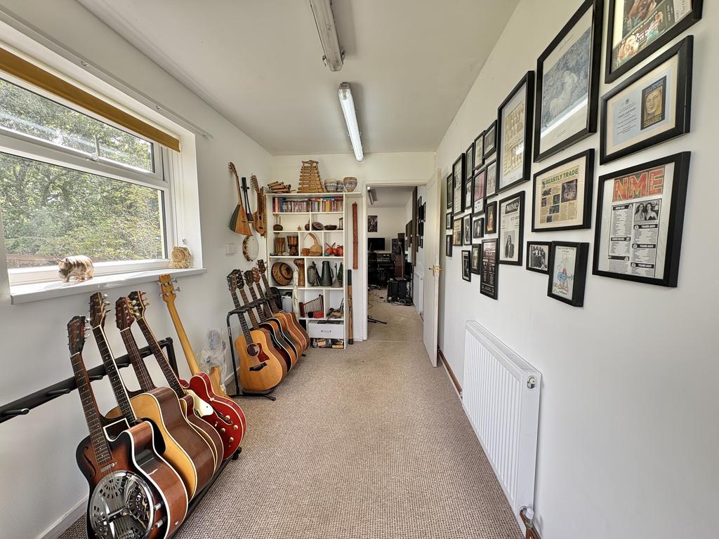 Ground Floor Study / Office