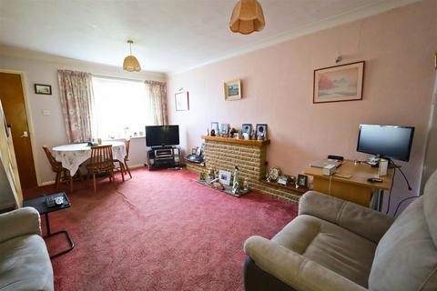 2 bedroom end of terrace house for sale, Juniper Close, Portslade