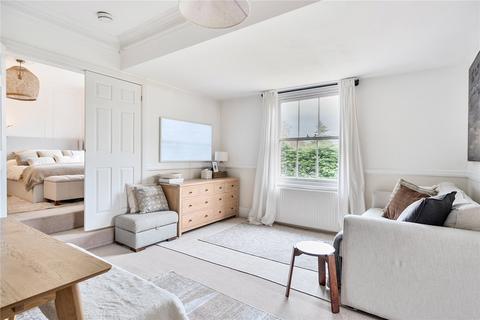 Flat 4, 53 Ashley Road, Epsom, KT18 5BN