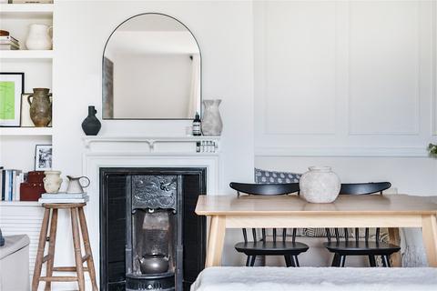 Flat 4, 53 Ashley Road, Epsom, KT18 5BN