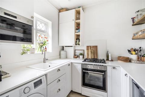 Flat 4, 53 Ashley Road, Epsom, KT18 5BN