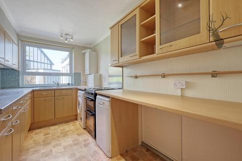 2 bedroom flat for sale, Church Lane, Loughton