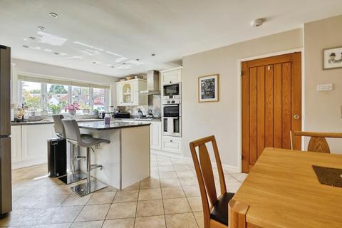 4 bedroom detached bungalow for sale, Dunchurch Crescent, Sutton Coldfield